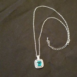 💎SALE! 💎Sparkly Necklace!